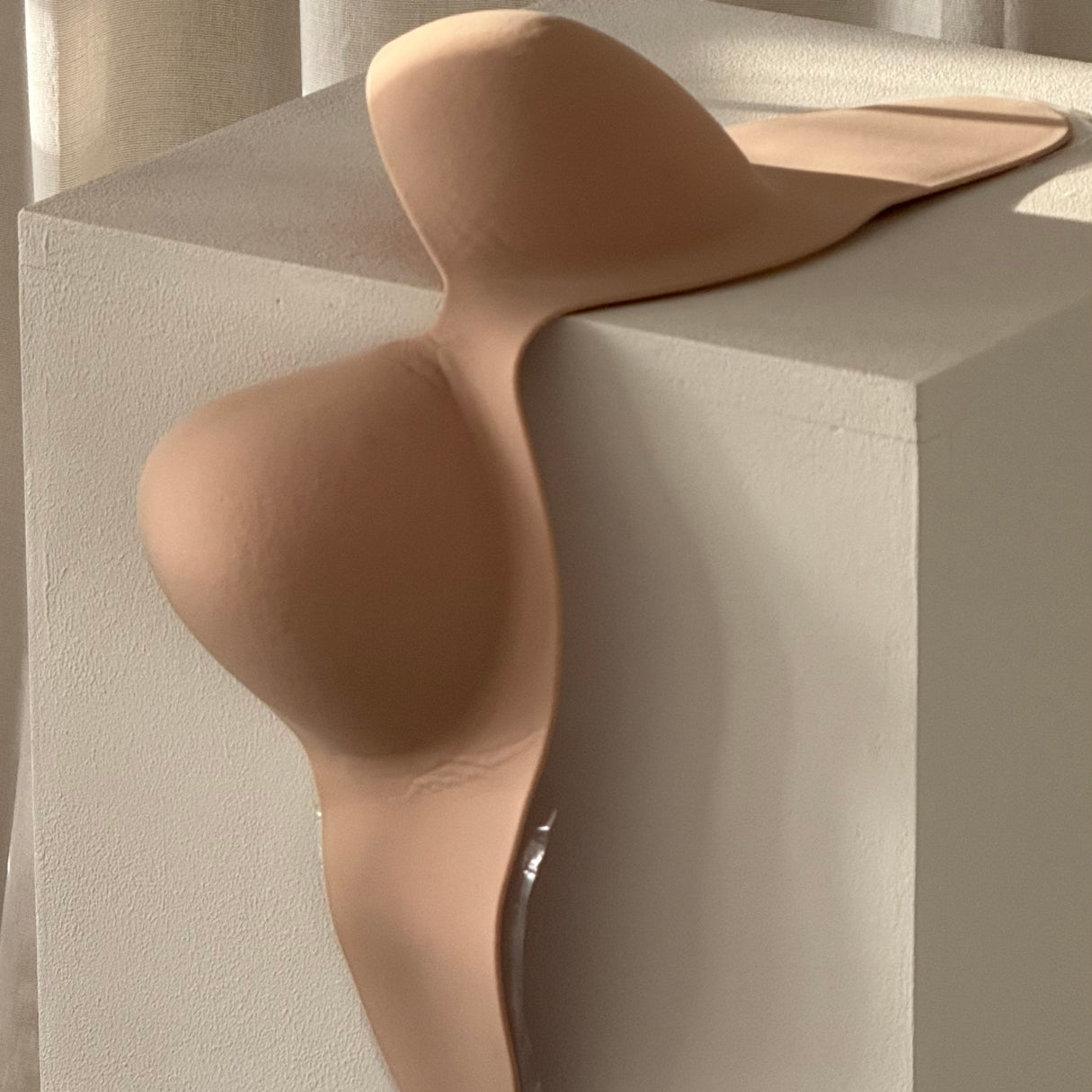 Trägerloser Pushup Klebe - BH™ - Ideal für rückenfreie & trägerlose Outfits - Monoka