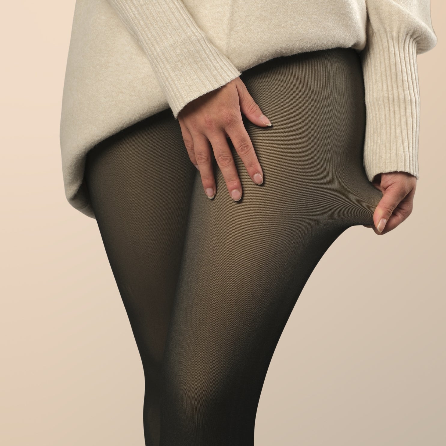 Perfektes Outfit Bundle™ Strumpfhosen + LederShorts - Monoka